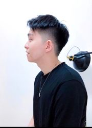 -川和潮人