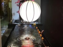 -新盈光·云会所(百丈东路店)