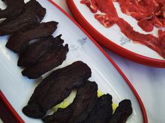 -毛辣果·贵州红酸汤牛肉火锅(西单店)