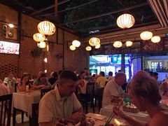 -Lanterns Vietnamese Restaurant