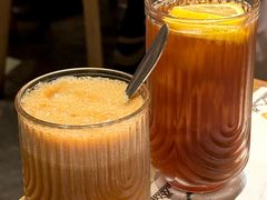 -Common Table · Brunch & Coffee