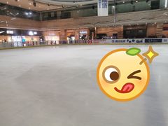 -冠军冰场(环球中心店)