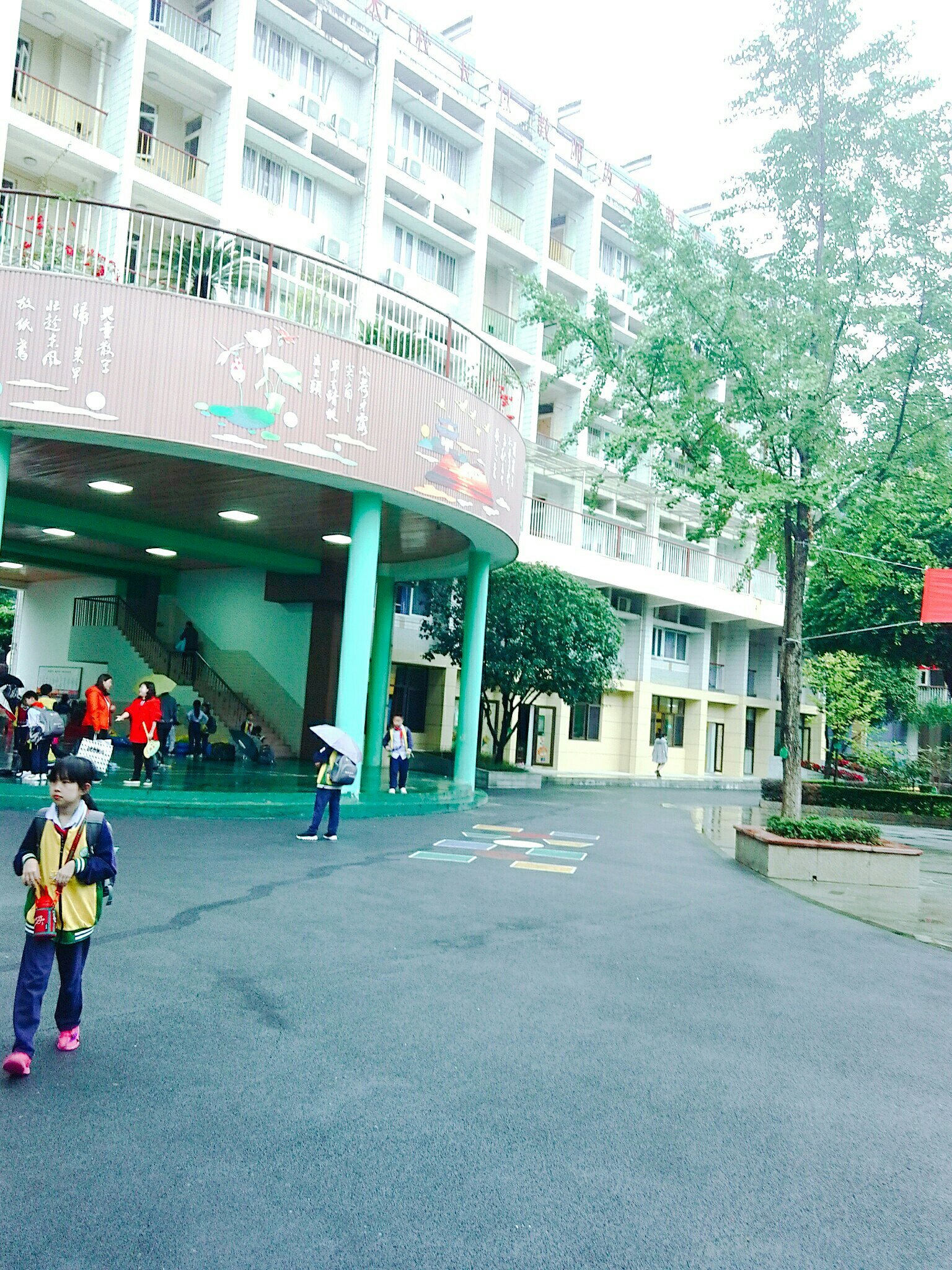 龙湖花园巴蜀小学图片