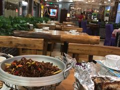 -地方名吃海鲜大馅蒸饺(北戴河店)
