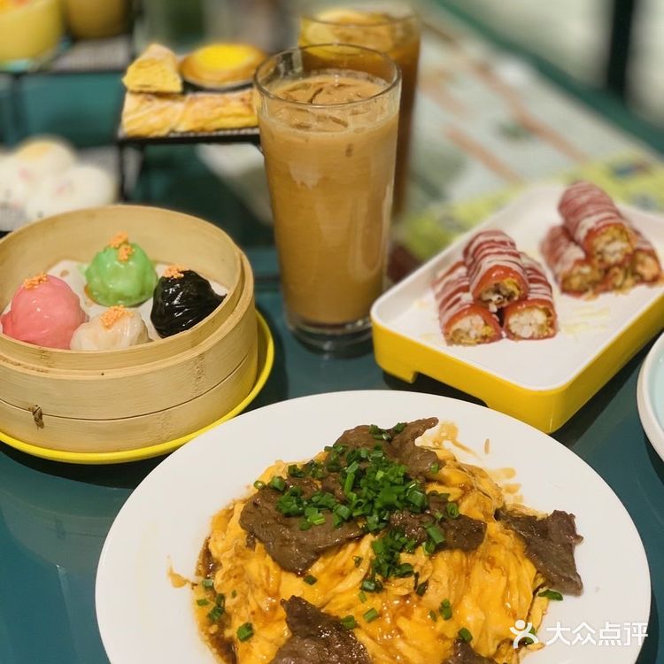 乳鸽:一定要趁热吃,咬下去真是丝滑鲜美