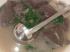 -龙悦湾酒家·八阵鱼生·渔人码头店