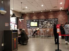 -汉堡王(大连柏威年餐厅店)