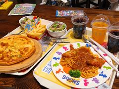 -蓝精灵乐园·世茂精灵之城主题乐园