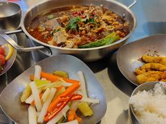 -蓉三少冒烤鸭·四川小吃集(北京首店)