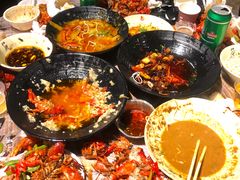 -巴厘龙虾·榜首油焖大虾(音乐学院·沿江酒馆店)