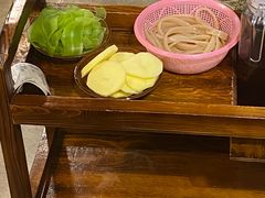 -周幺妹重庆老火锅(银泰城总店)