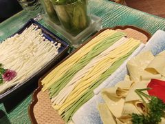-老灶堂文创火锅(文艺路店)