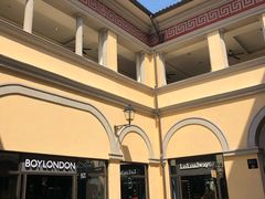 -佛罗伦萨小镇广佛名品奥特莱斯(疏港路店)