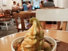 黄豆粉白玉抹茶牛奶雪糕-VIA TOKYO