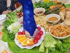 -沐毫傣泐云南菜孔雀宴•手抓饭傣味烧烤(曼听公园店)