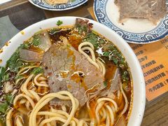 -东方宫·中国兰州牛肉拉面清真(三里屯店)