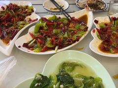 -覃记海鲜美食餐厅