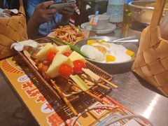 -小小集渔·泰式大排档(太古里香槟店)