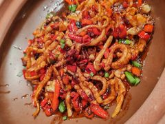 砂锅香辣鱿鱼-老湘村·湖南土菜(天河维多利店)