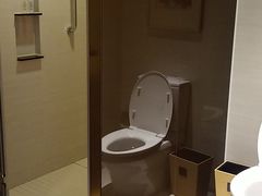 -月色西餐厅·海鲜刺身·烧烤(科学城保利郡雅酒店)