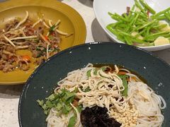 -半山腰·云南菜(侨福芳草地店)
