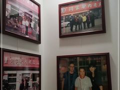 -闫家驴肉老店(华电一校店)