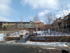 -中旅松花湖滑雪场