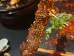 -何师烧烤Pro ·江湖川菜·小龙虾·精酿(太古里旗舰店)