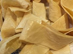 -亿诣蝎府炸酱面羊蝎子火锅(酷车小镇店)