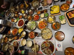 -草家酱蟹炭火烤肉店(珲春南路一店)