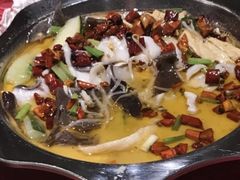 -美味海鲜大排档(明发美食地标店)