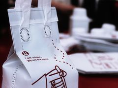 -UNI UNI(环亚凯瑟琳店)