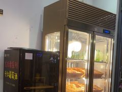 -伯顿西餐厅(厚街香榭丽店)