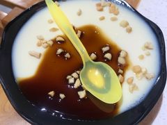 -牛华八婆麻辣烫(龙湖U城店)