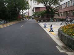 -复旦大学光华楼