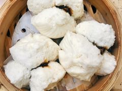 蜜汁叉烧包-点都德(北京路贰店)