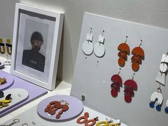 -LADY FAFA(巨鹿路陕西南路路口店)