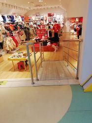 -巴拉巴拉balabala(中央商场店)