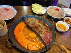 -萍姐火锅·公路夜市(武汉首店)