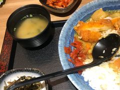 白丸肥牛拉面-Uni 忧你の深夜食堂(浦江万达广场店)