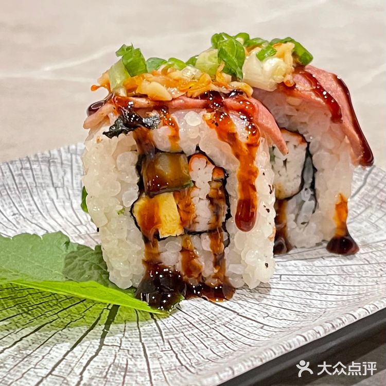 去香港总要吃一次的日料放题，人均只要 200+