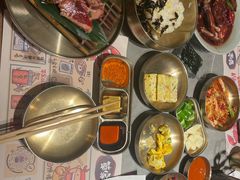 -草家酱蟹炭火烤肉店(珲春南路一店)