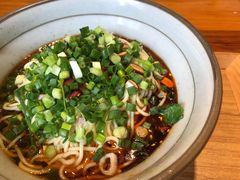 -呼啦面馆·头牌豌杂面(爱琴海店)