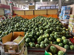-曼阁市场水果批发市场