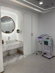 -至简医疗美容·医生集团