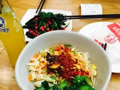 -秦香陕西食府(华贸天地店)