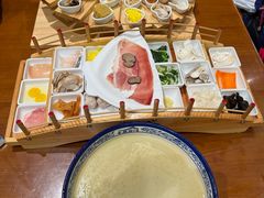 -香麒园·过桥米线·南湖雅宴