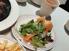 -牛排叔叔自助餐厅(太原万达店)