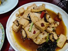 -芦茨金富饭庄·25年老字号·专做稻草鸡