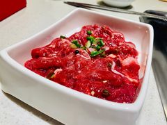 -海底捞火锅鲜切牛肉主题店(长寿路店)